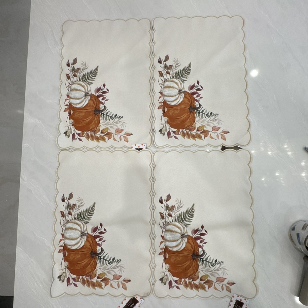 Fall Autumn Placemats Set of 4 Pumpkins Leaves 13x19 Beige Orange NEW - Picture 1 of 5